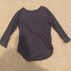 Dark grey 3/4 sleeve shirt